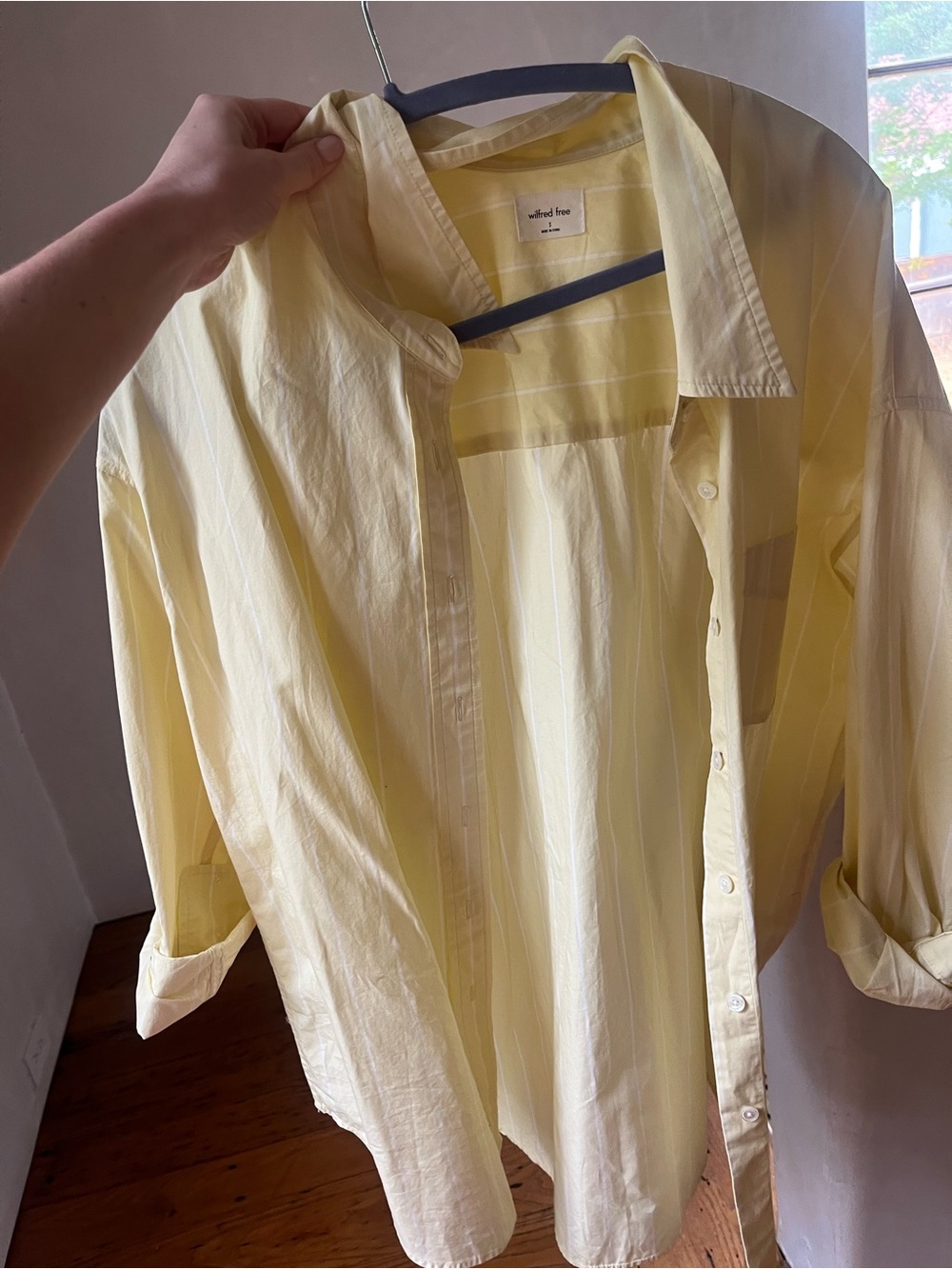 Light Yellow Button-Up Shirt Stripe Aritzia Size S Wilfred Free